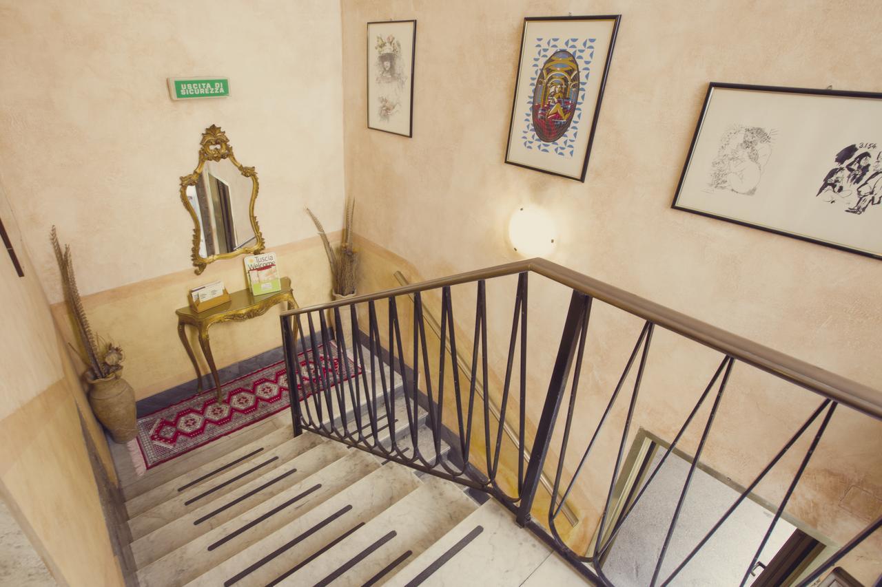 Hotel Centrale Viterbo Buitenkant foto